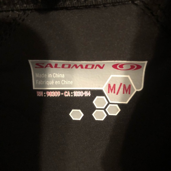 Salomon reflective running vest. Medium - Picture 3 of 3